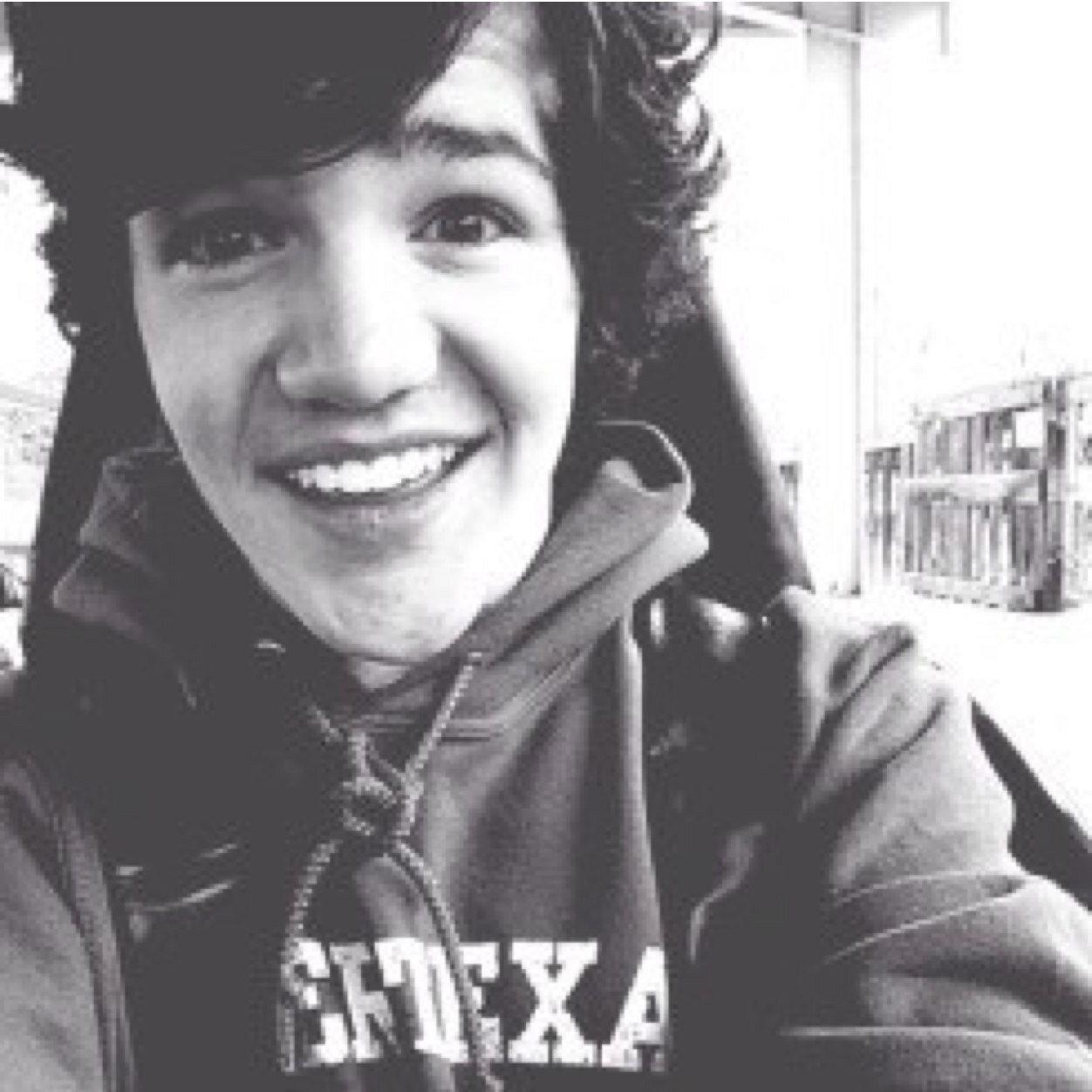 anyone know where i can buy an aaron carpenter?