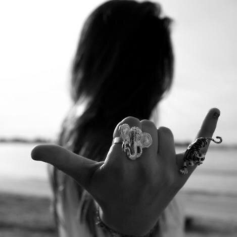 Hoy No Llores ,Rie;No Dudes ,Hazlo No Calles,Gritalo; No Desistas,Vuelvelo A Intentar .