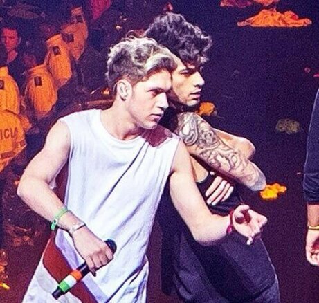 colouredniall's profile picture. you light up every second of the day