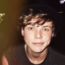 hannah irwin  - @nialllova45 - Twitter