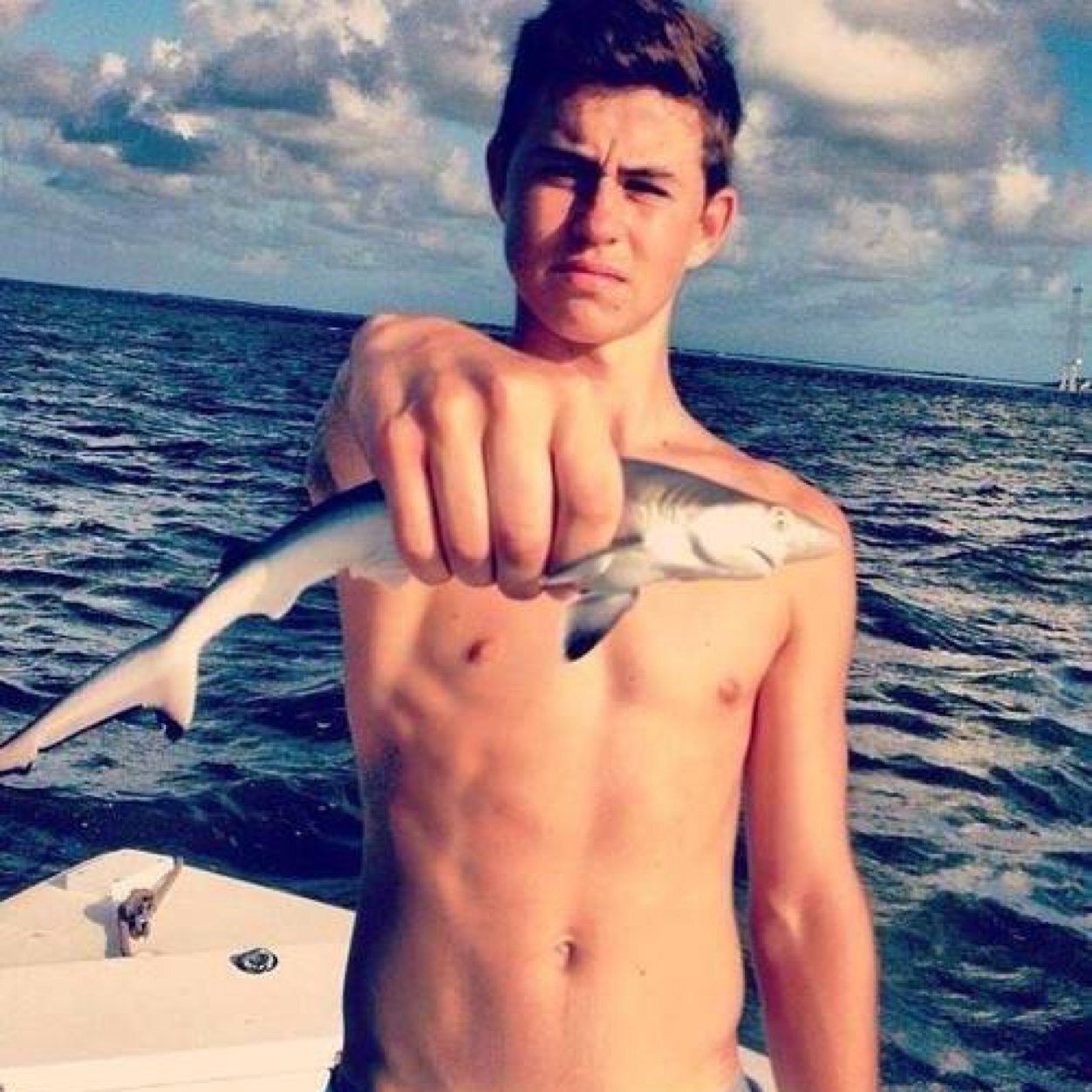 Taylor_Brown10's profile picture. | One Direction | Nash Grier | Ex on the beach | Miley Cyrus | instagram : taylorrbrownx | i follow back |