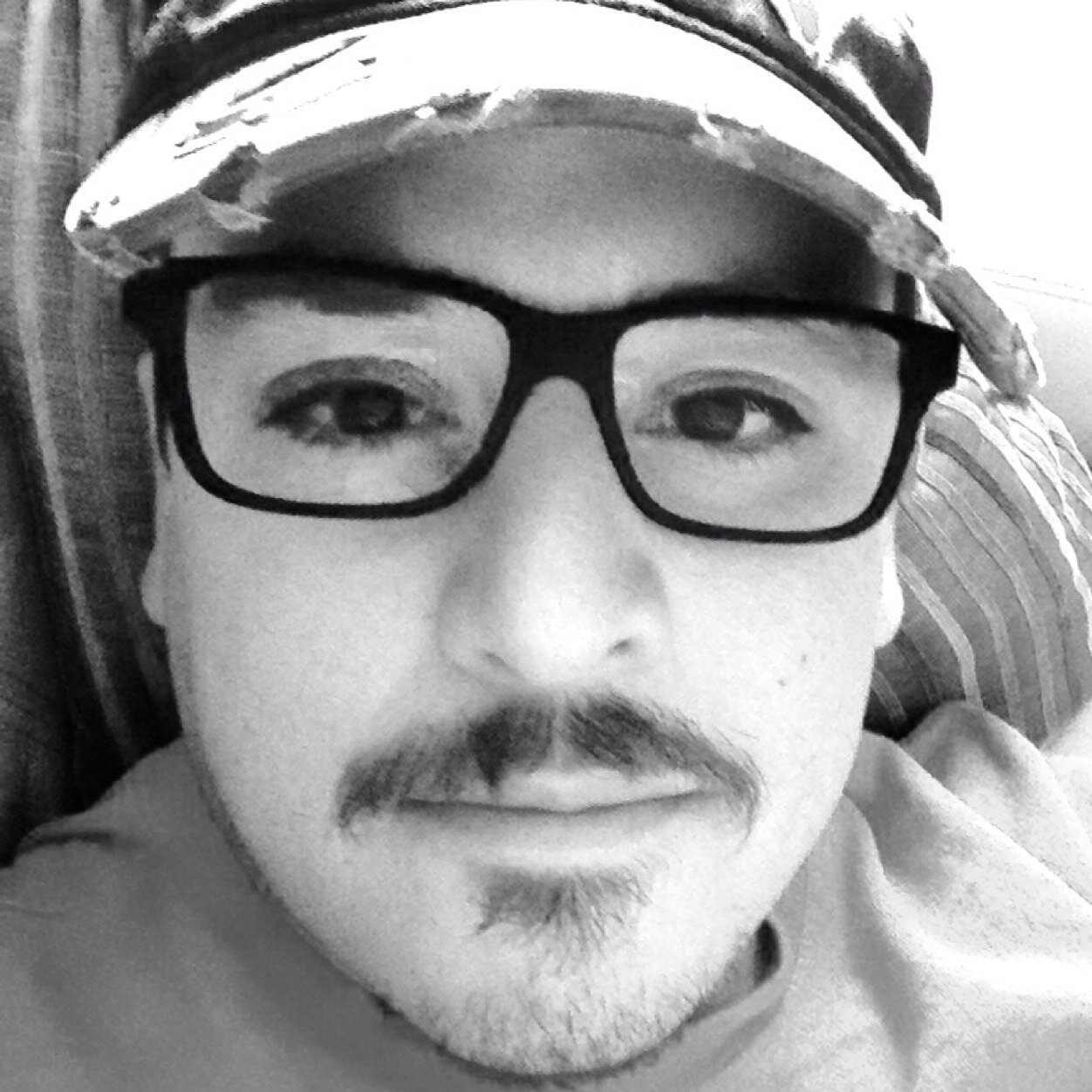 elchicharinho's profile picture. El Tuitstar de los susheros profesionales.