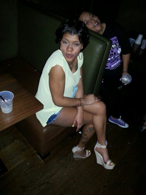 Mother of 2 beautiful kids Cyniah && Shiyon