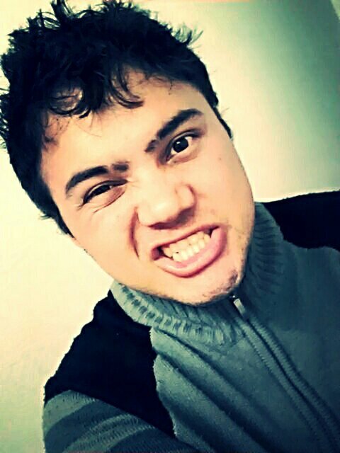I'm just a dreamer, who like everyone else. dreams of happiness, is it possible?
