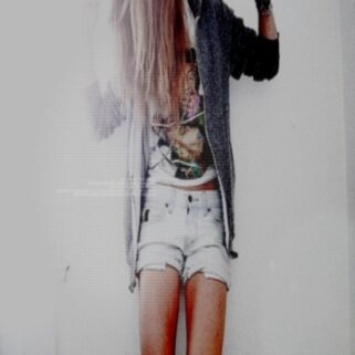 love to make others laugh, shy at first, once you get t know me case closed youll lov me haha