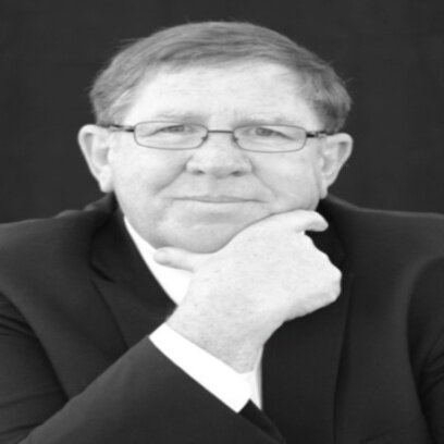 taylorsdpzg's profile picture. Somos artesãos especializdos e tingiduras de tecidos. Produzimos peças exclusivas, cada uma com suas cores e desenhos próprios.