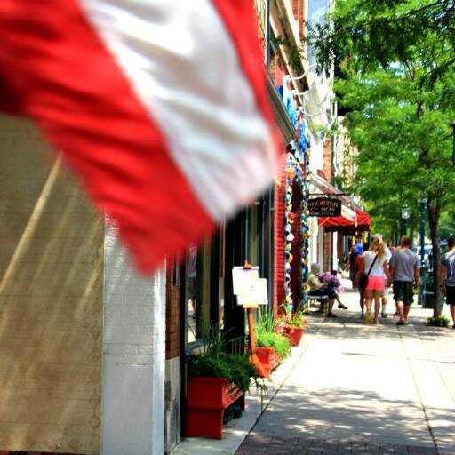 MainStreetPject's profile picture. The Main Street Project will be a collection of shots from varying main streets ranging from the celebrated to the dilapidated.