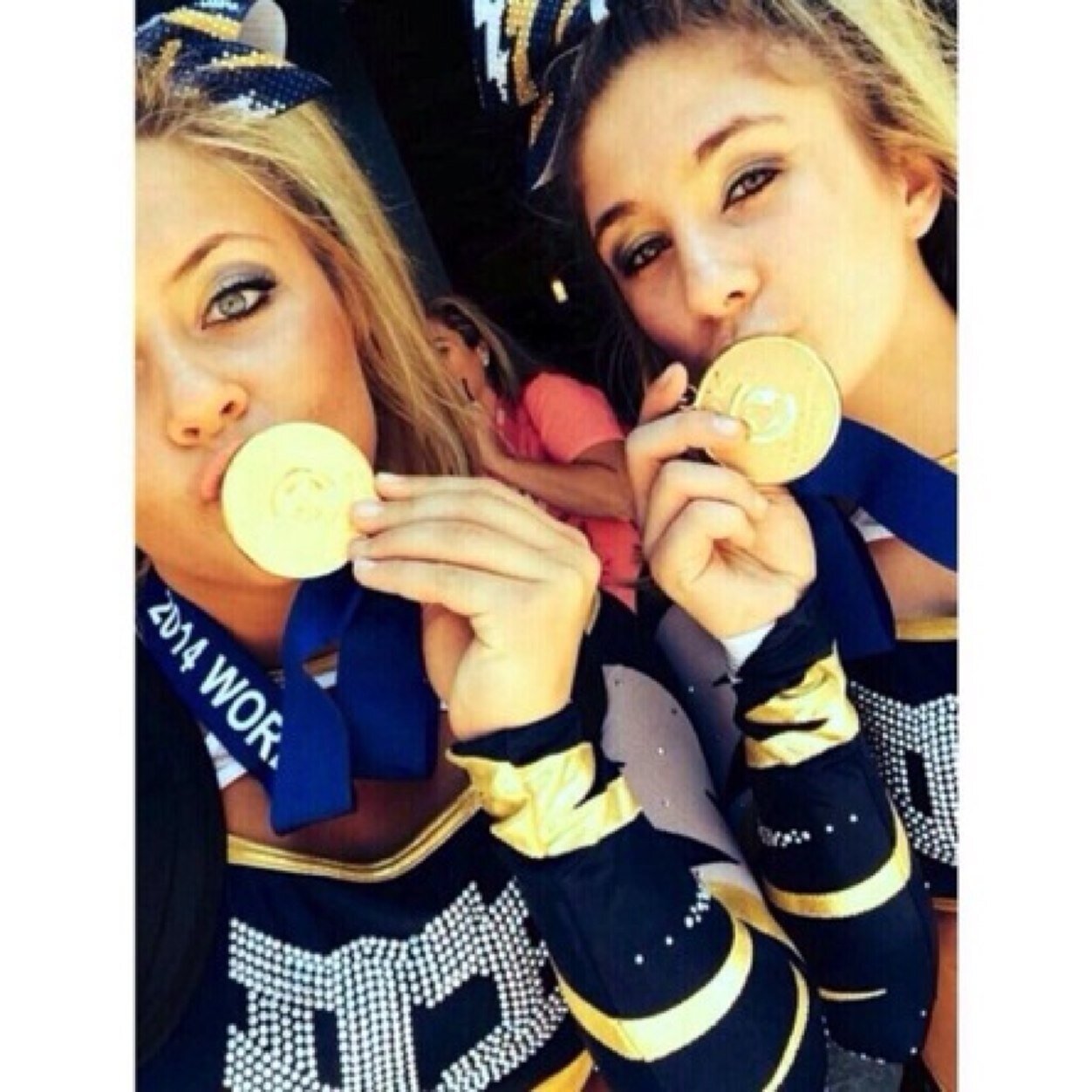I like to pretend im the beyoncè of cheerleading