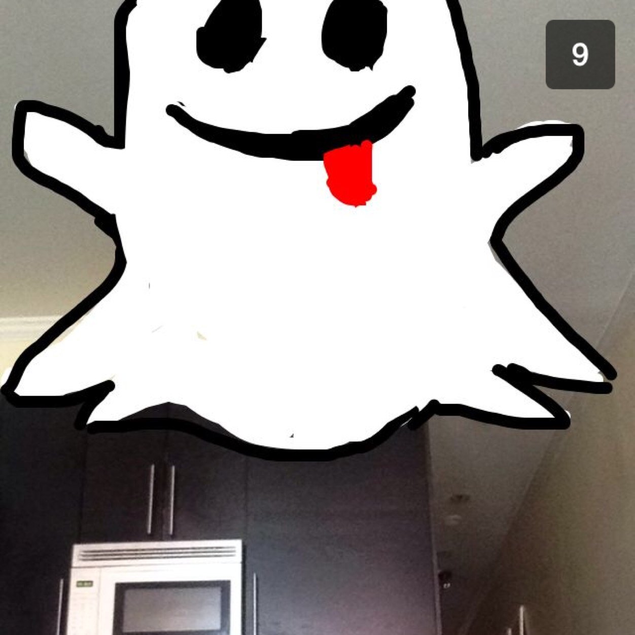 My friend makes miracles happen with her snap chats. I have no idea how she does it, I just know she has raised the bar when it comes to snap selfies.