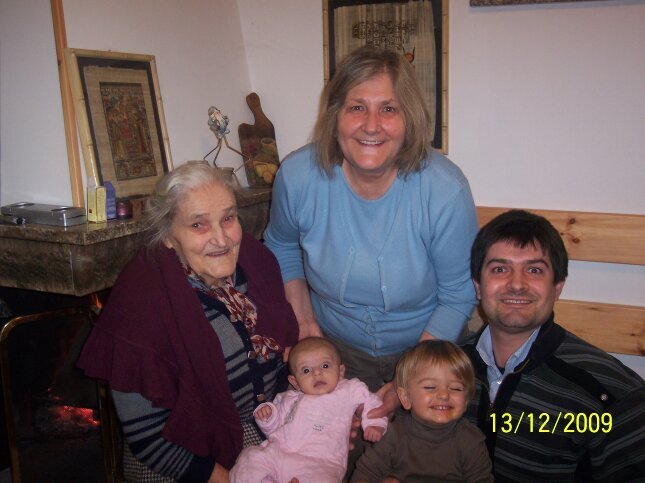 idadalla's profile picture. 