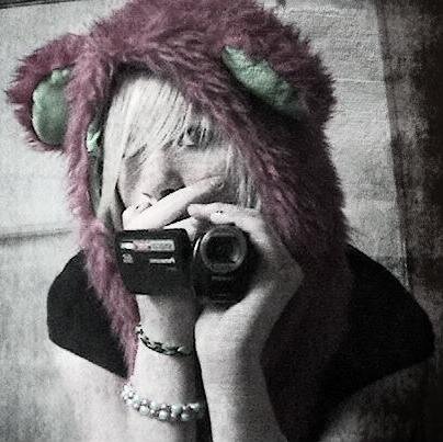 Scene kid in traning ;D Obsessed with anything dealing w/ screamo music, etc. :) Don't be shy to talk to me, I don't bite! (most of the time, hehehe XD )