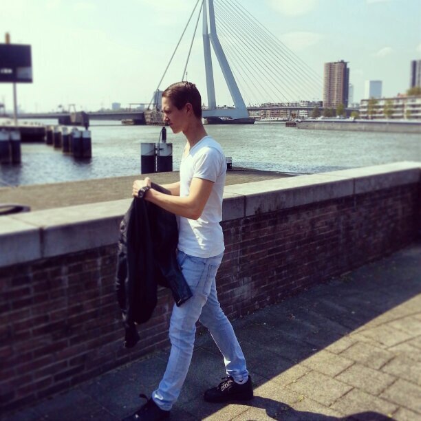 ♥ Life , working , student & football player                    #Instagram : michaelwijnen010  '   ♥