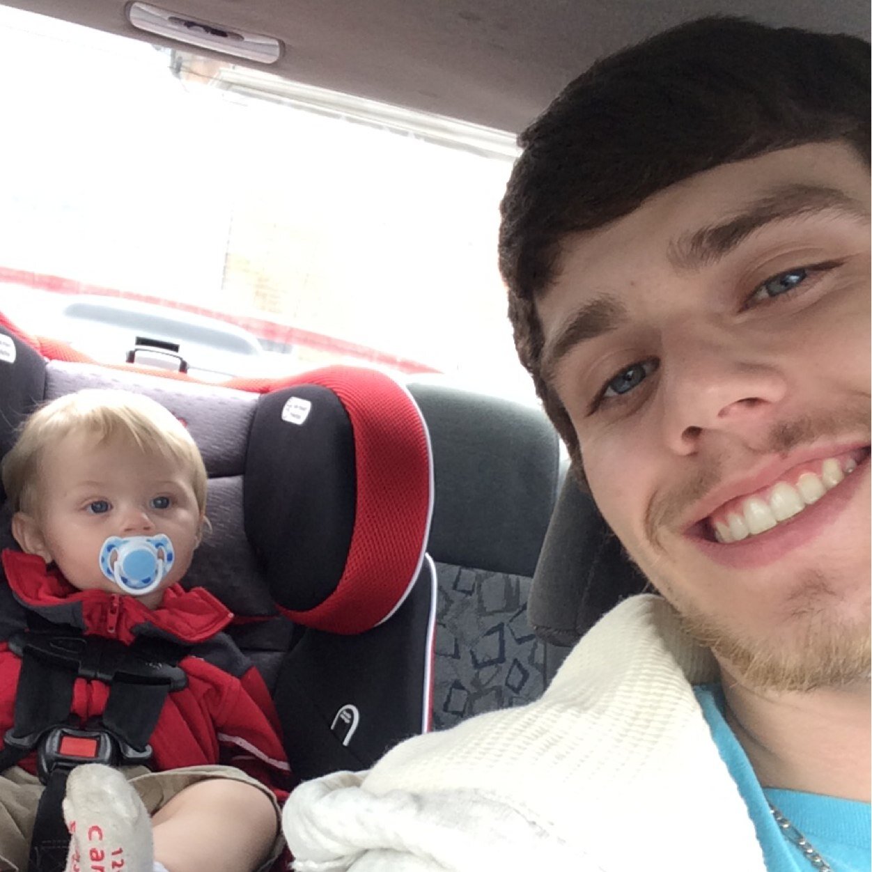 Hello I'm Kyle from good old Newark working at employers overload right now and have an 11 month old son named carter :) love life love having fun!