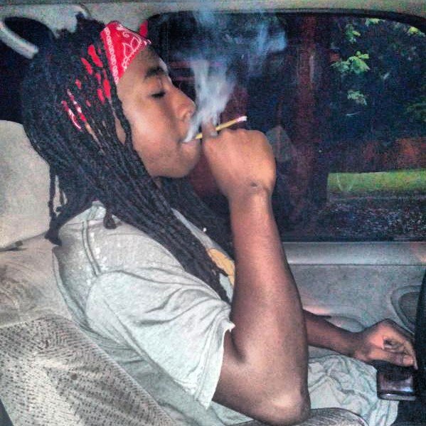 just a young nigga thuggin trynna make it out.
