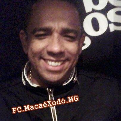 Fã Clube para o Fernando Macaé do Grupo Bom Gosto. 
FC de Belo Horizonte - MG. 
Presidentes: ThaisLupita e KarolRodriguesA