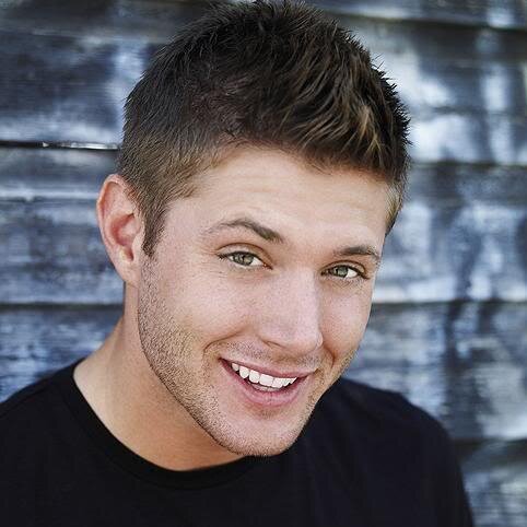 Hello, my name is Dean Winchester. im a hunter and i like long walks in the beach.