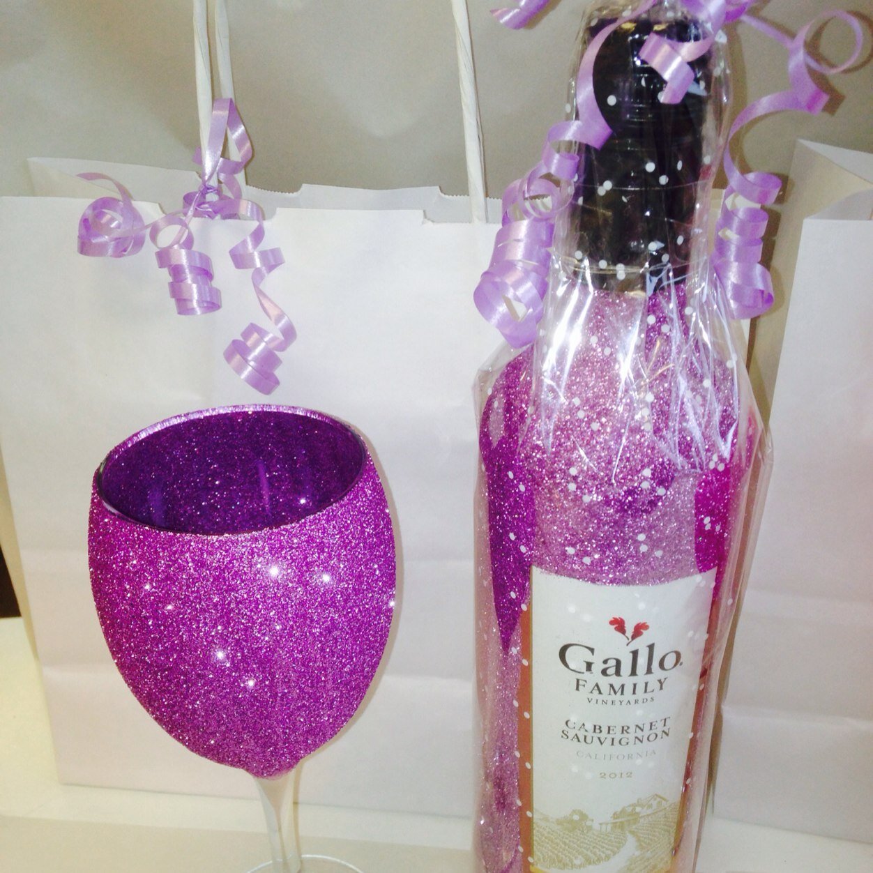 Lovely glasses and gifts for all occasions No ideas are too silly to have on a glass bag mug etc!!! Orders via web page or phone welcome 07769270132 01606832264