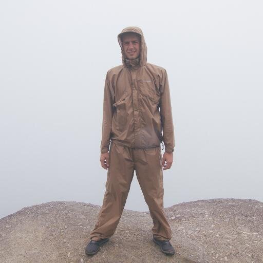 A web developer from Australia living on the north coast of Scotland. I love to surf.