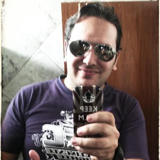 dany_skyseason's profile picture. Sou guitarrista da banda SkySeason ( Rock Pop Gospel ), representante comercial pela empresa Croissant&Cia Salgados! JESUS na veia ROCK na oreia!