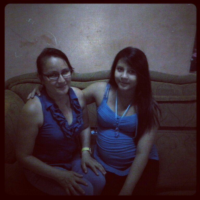 aww!! nueva quien me ayuda :(