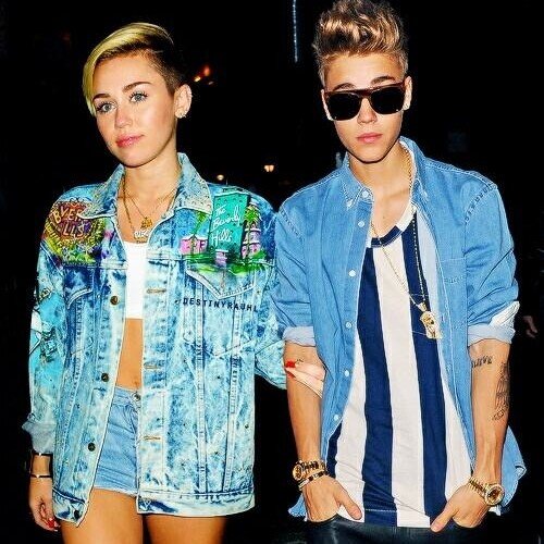 @mileycyrus Minha diva minha bebê *u*