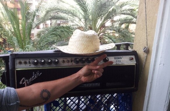 RunnEverything's profile picture. logistica de gira y apoyo músical. SUFRE SOUND SYSTEM bolos. bateria clarinete en SUFRE