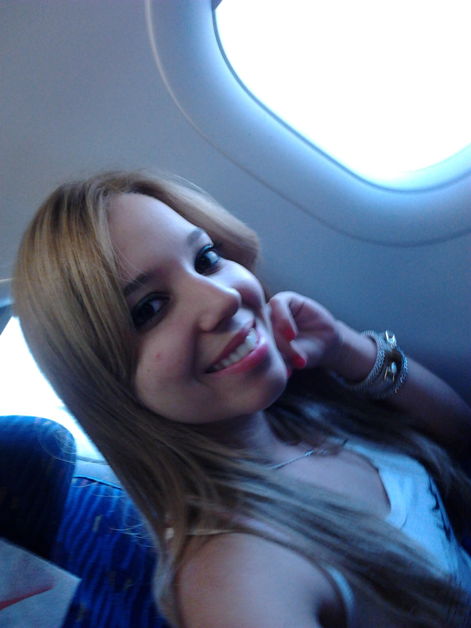 Follow, follow, follow!
Vamos lá, é só clicar nesse butãozinho e já está me seguindo!
Follow, follow, follow!!! ;)