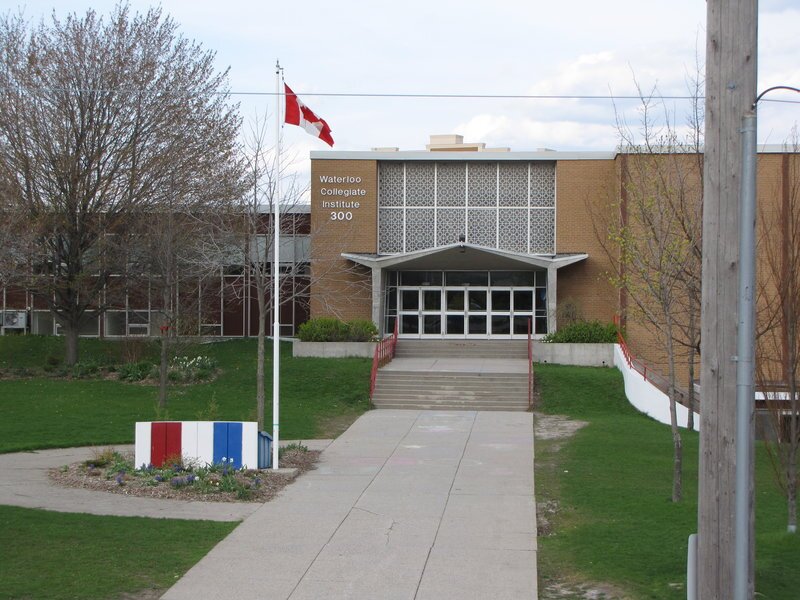 WRDSBconfession's profile picture. Waterloo Region School Confessions.
DM your submissions today.