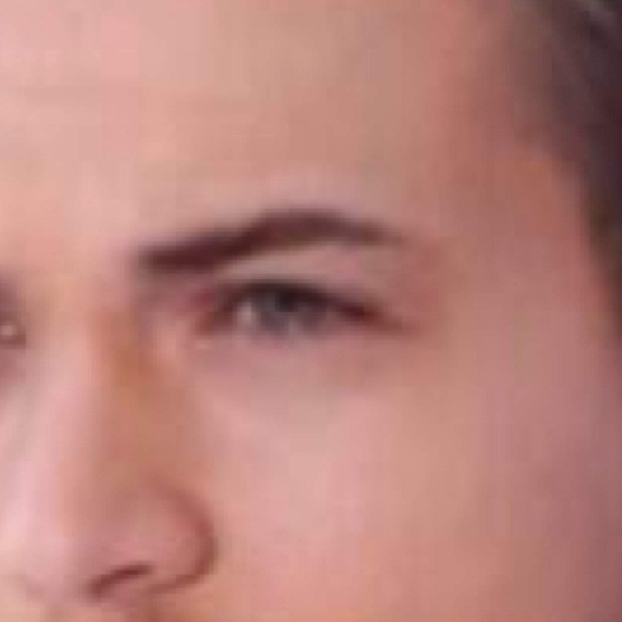 Hunter knows this account exist & i cry everyday bc of it. // Follow my personal @rockwithyxu //