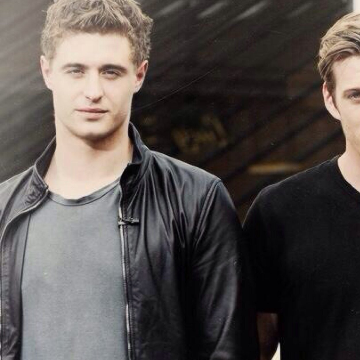 • The lovable british actor from the Host and many other movies. Don't be afriad to talk to me, I don't bite. •