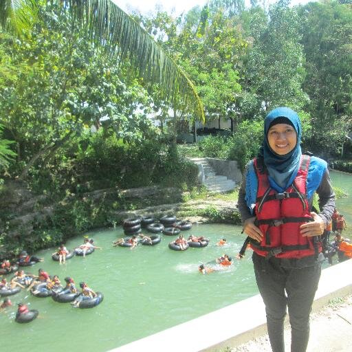 guru adalah panutan :)