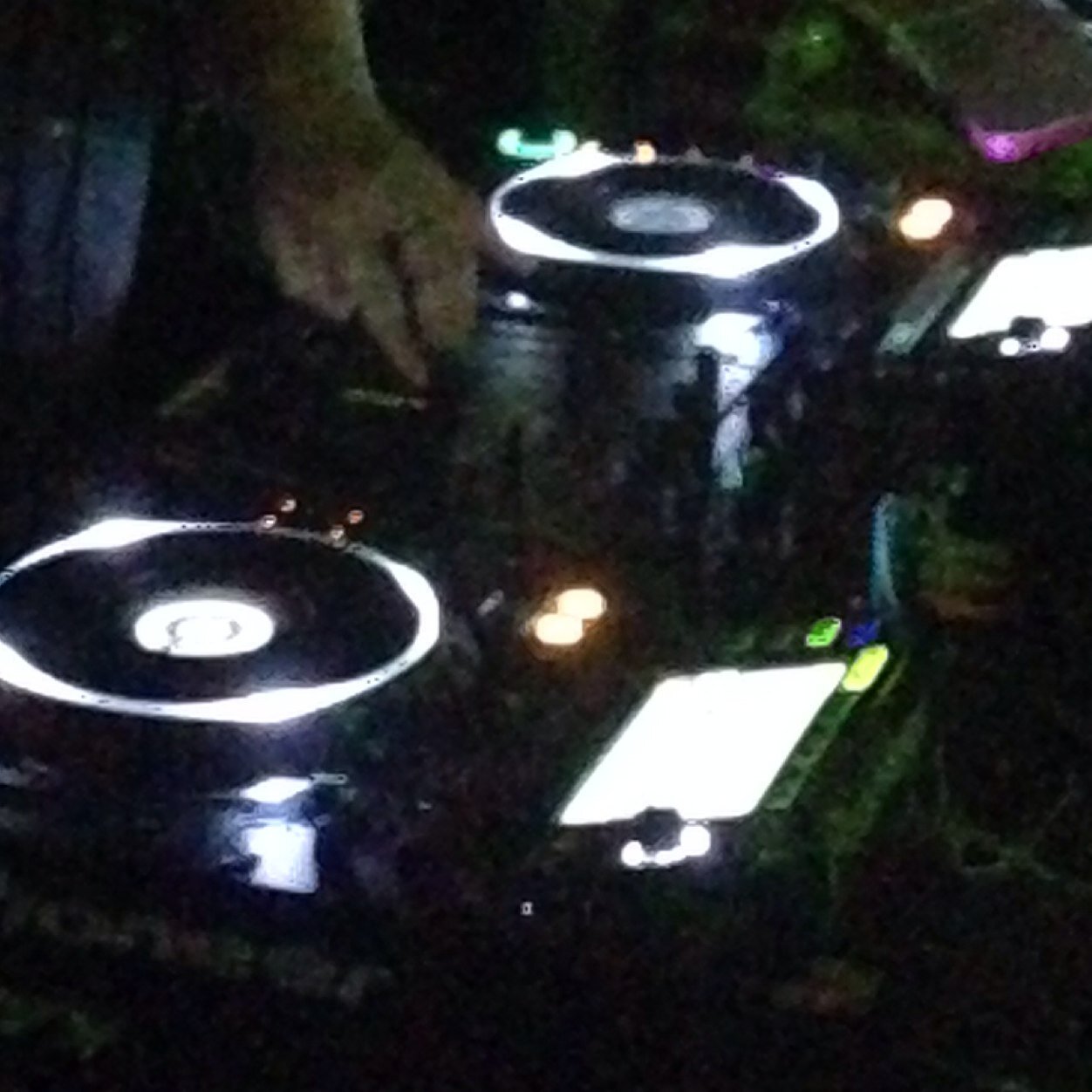 showcasemixes's profile picture. Dance music.
Email us at showcasemixes@gmail.com!