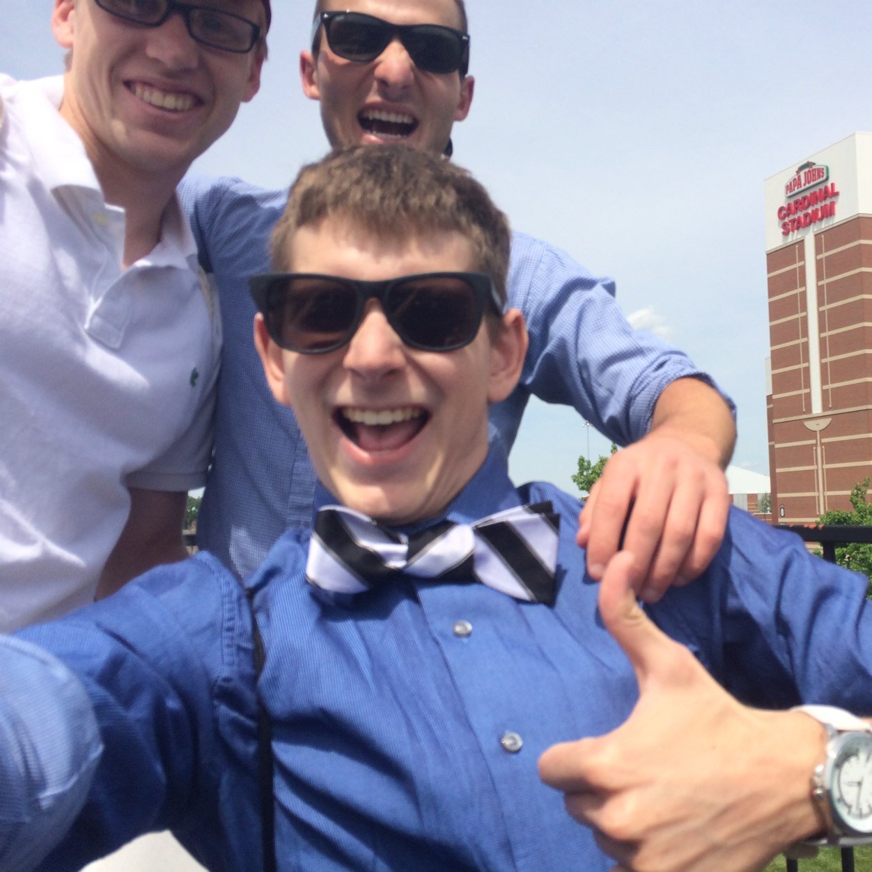 IU Graduate, Professional Aqua Medic, and Aspiring Graphic Designer.