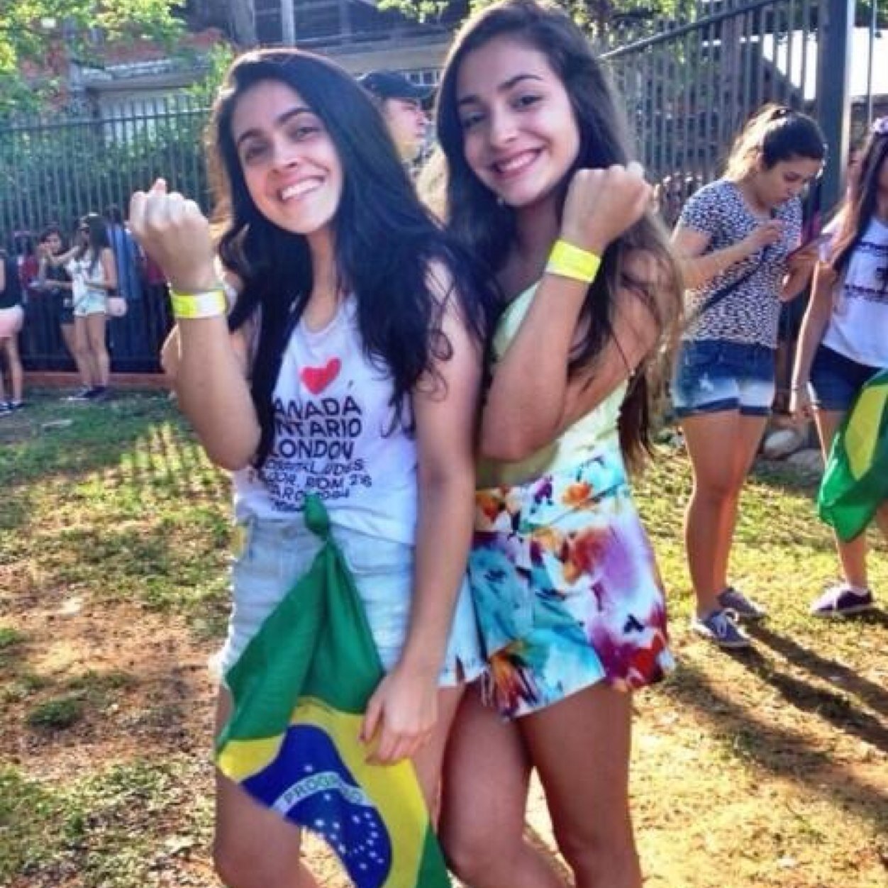 @rightkidrauhl e @yaykidrauhl rainhas do mundo