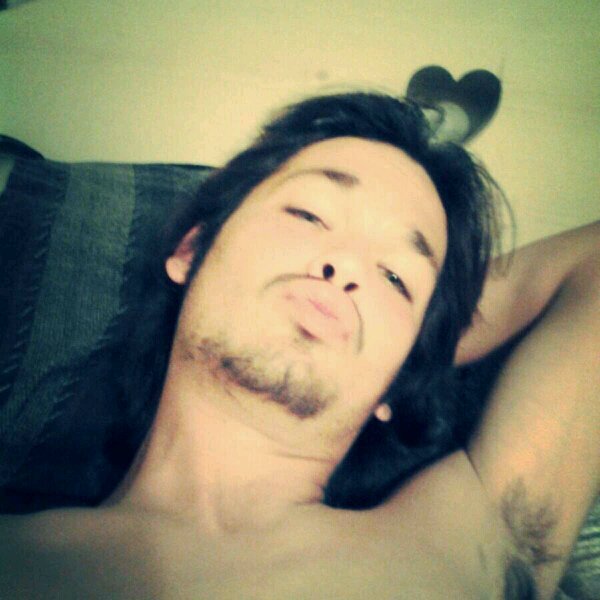 Im chill, I like to drink, and I know some people...lets throw a party? #Follow