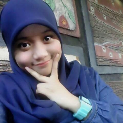 Dinia syinta S || 4-january-2000 || SMPN 4 TANGGUL || Optimis no pesimis || tanggul-jember-jatim || شينت ღ(ˆ⌣ˆ)ノ