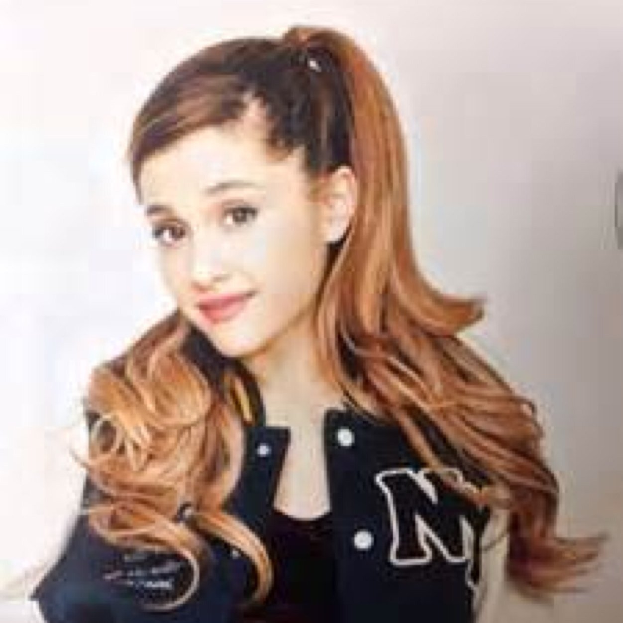 Hey I'm Ariana I'm 20 and check out my new song Problem Taken by @Jesus_FosterTF
