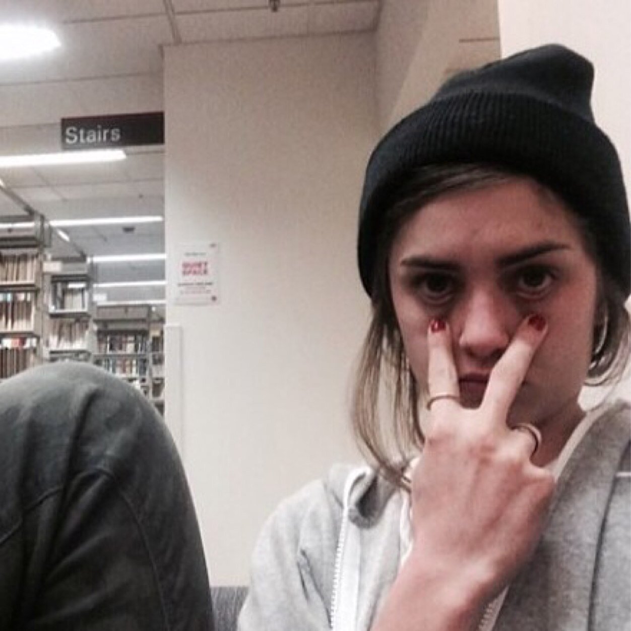 ew_____'s profile picture. Erin thinks