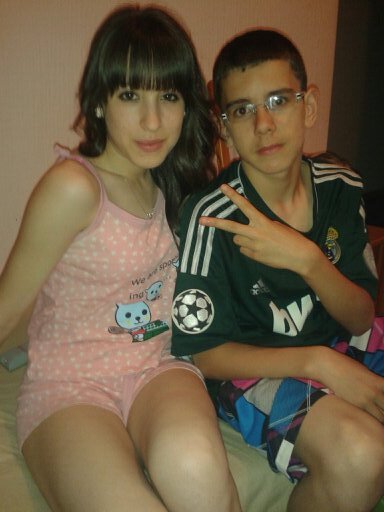 Duele quererle y no tenerle , todos cambiamos , para bien o para mal pero cambiamos.♡ Irene ♡