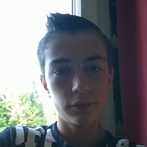 conconbre38's profile picture. Célibataire