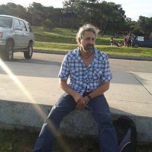 EDINSON2201's profile picture. 