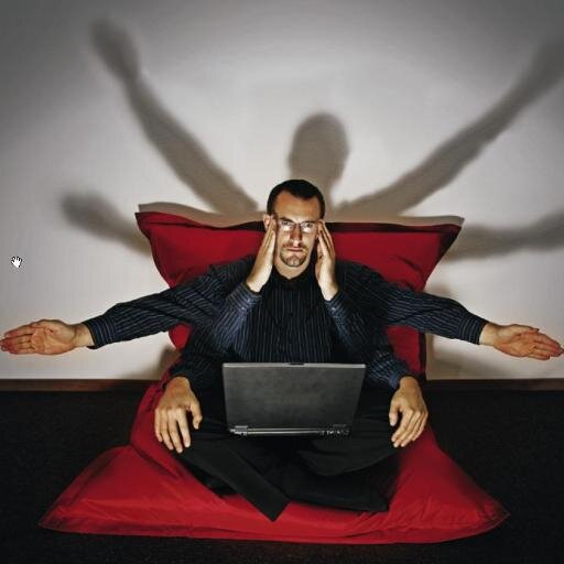 Digital entrepreneur, online communication & online brand protection.