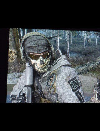 ghostのなりきアカウントだ  cod ｍｗ2に出てくるキャラだ