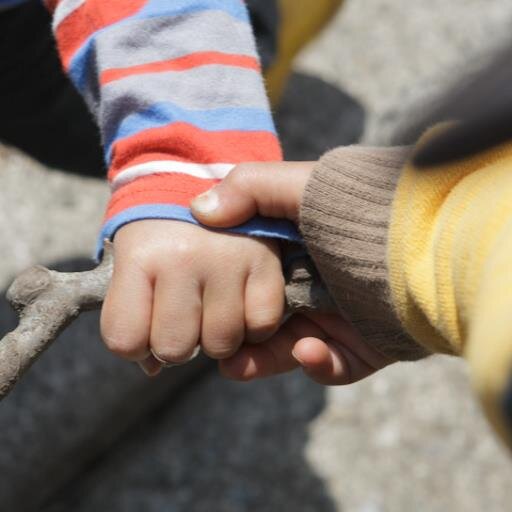 tsutsui_hal's profile picture. 映画『子どもは風をえがく』がいよいよ全国公開へ！
最新作『挑む～菊池省三・白熱する教室』も公開待機中。
是非、御覧下さい‼
代表作：「無垢なモノ」「風のなかで」
「こどもこそミライ」「和光保育園の子どもたち」「愛のえじき」ほか        高知県出身・映画監督/プロデューサー