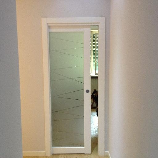 Ristrutturazioni,porte,finestre,parquet,zanzariere,moquettes,pvc,linoleum,gomma,ceramiche,porte blindate,avvolgibili