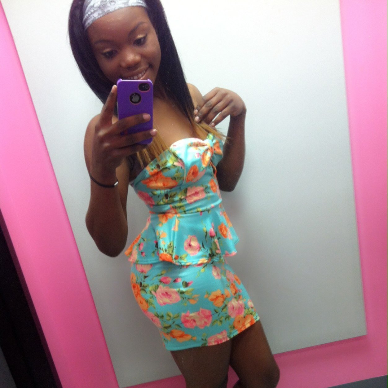 Mesia_Ojhemesia's profile picture. #USC18 | Hair Stylist | Supremacy Hair Owner | 864~803~843 | IG:_icompete_oo1 | 803-462-5659