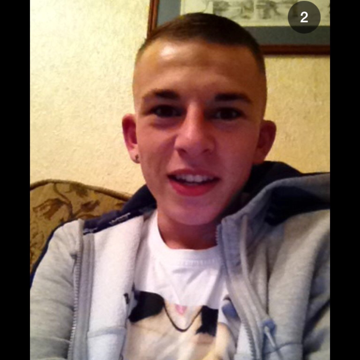 Avfc fan, 17 years old live in carlisle, go to carlisle college as a brick layer. Live for the moment!