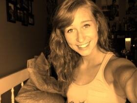 halomur361's profile picture. Me gusta que me ignores, me recuerdas que merezco algo mejor.