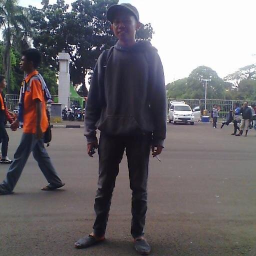 aldy_ferdyan's profile picture. Masih bertahan D.I.Y
(Do It Yourself)