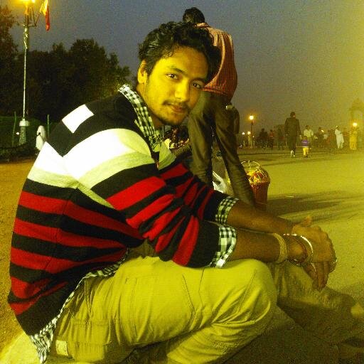 Budding Chef, Foodi, Loves Cooking, Sports, Workout. Engineer By Education!!